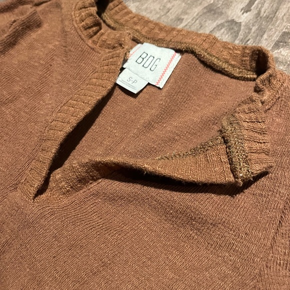 Urban outfitters knitted long sleeve - Picture 2 of 3